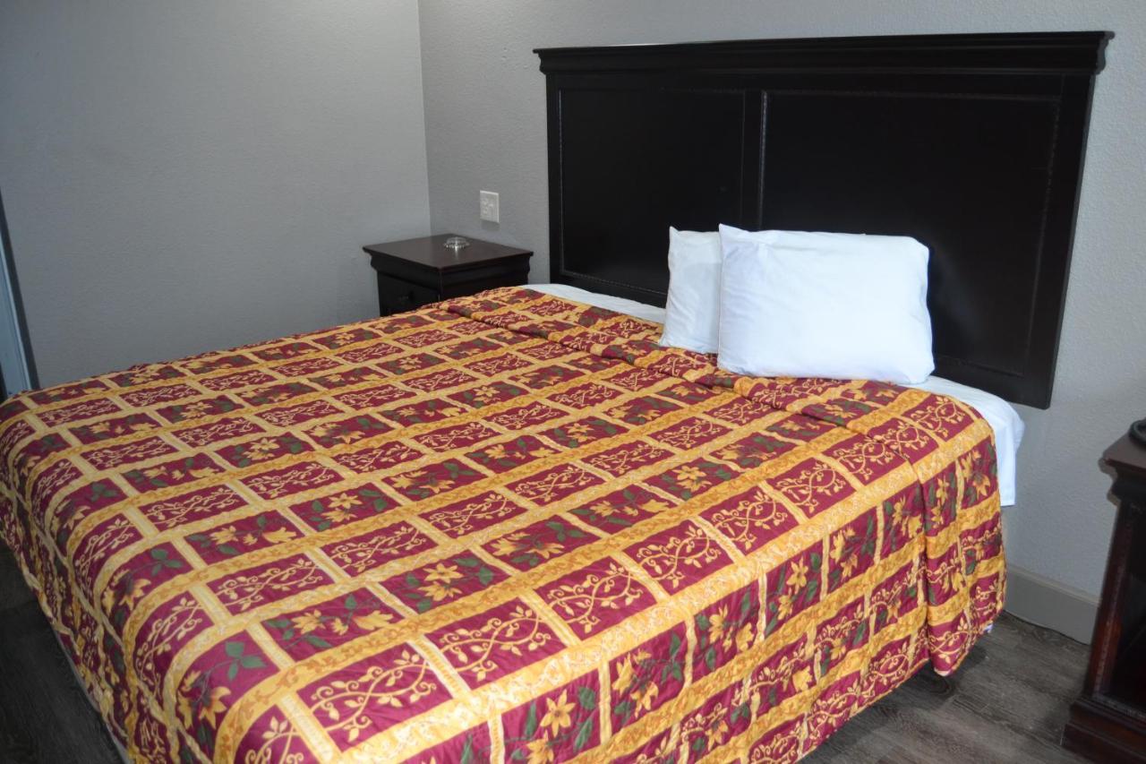 Deluxe Inn Irving Exteriér fotografie